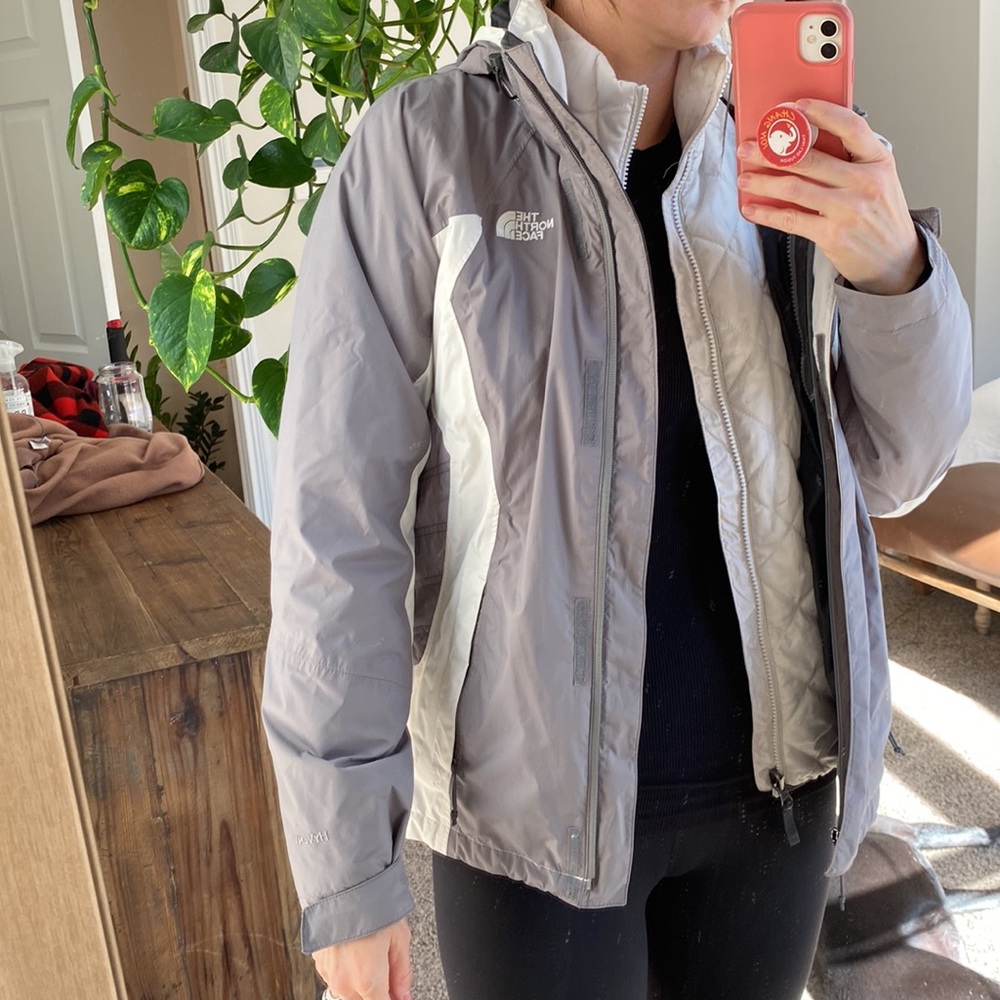 The North face double shelled jacket / size S / white and grey - Picture 3 of 16